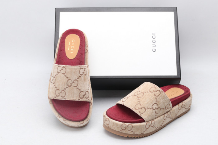 GUI SANDAL