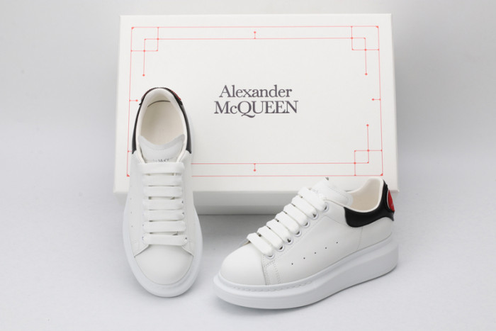 ALEX MCQU SNEAKER