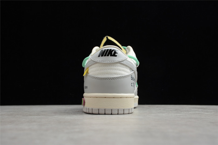 Ofw x Dunk Low ''Lot 04 of 50'' DM1602-114