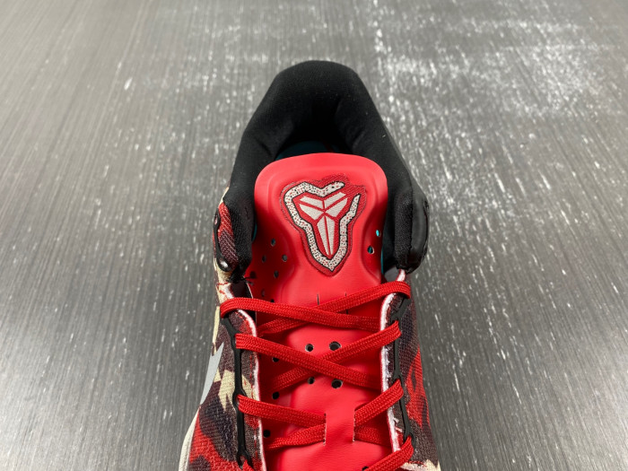 NK Kobe 8 Milk Snake 555035-601