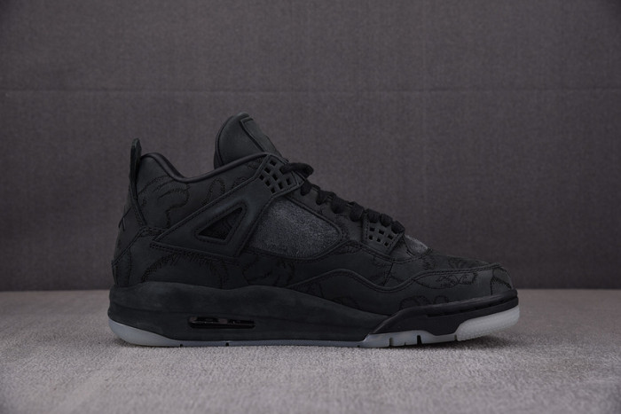 KAWS x Air Jordan 4 Retro 