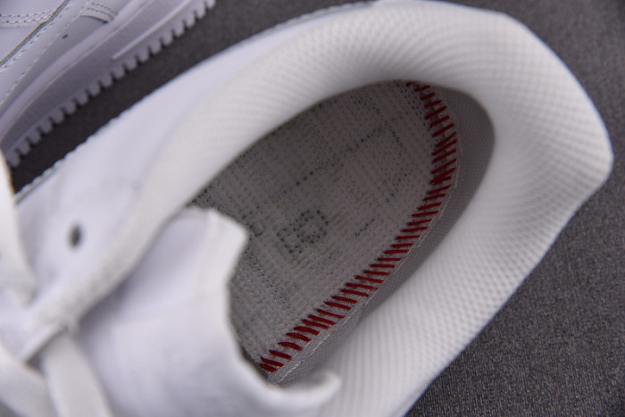 NIKE AIR FORCE 1 LOW WHITE 