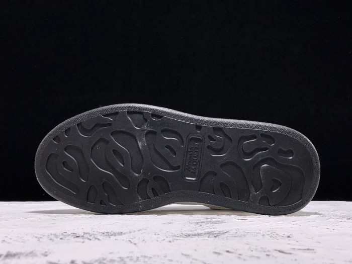 ALEX MCQU SNEAKER
