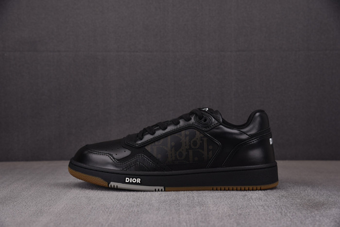 D10R B27 LOW SNEAKER