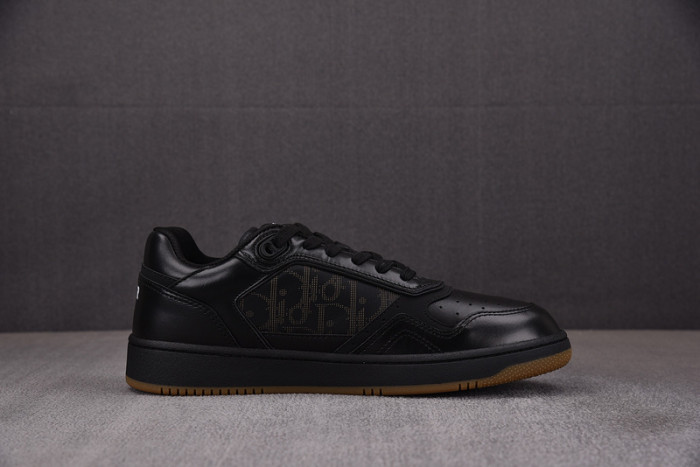 D10R B27 LOW SNEAKER