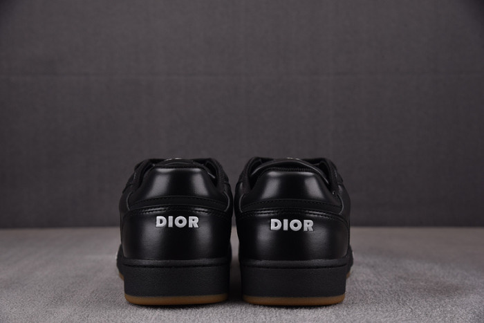 D10R B27 LOW SNEAKER