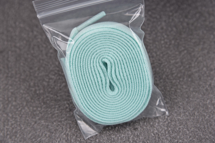 AIR JORDAN 1 RETRO HIGH OG NRG "IGLOO" 861428-100