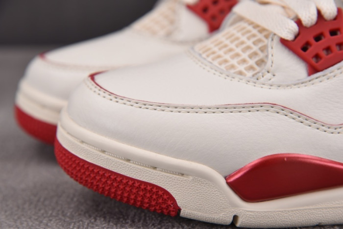 Air Jordan 4 Retro Pale Ivory Sierra Red (Women