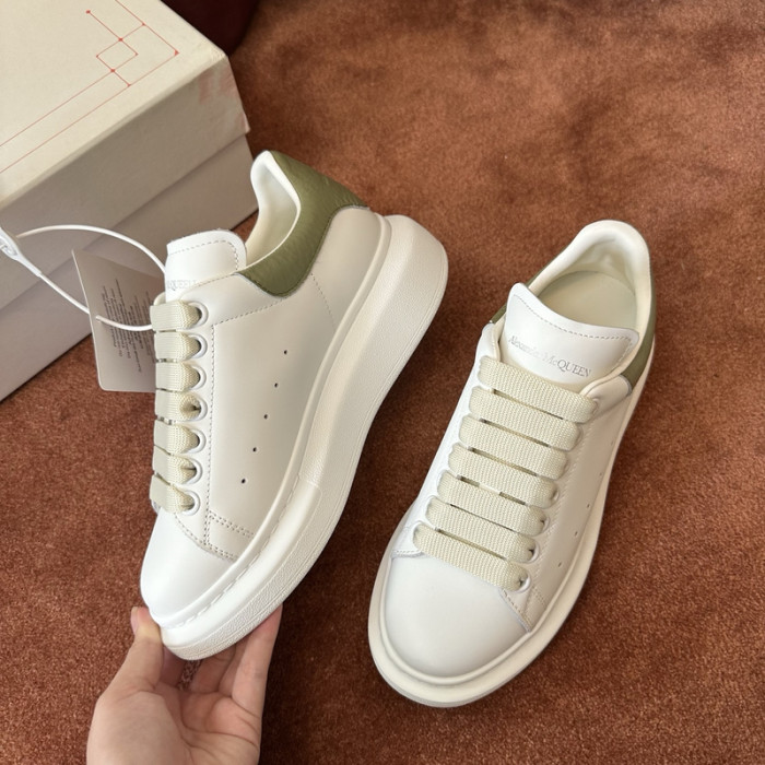 ALEX MCQU SNEAKER