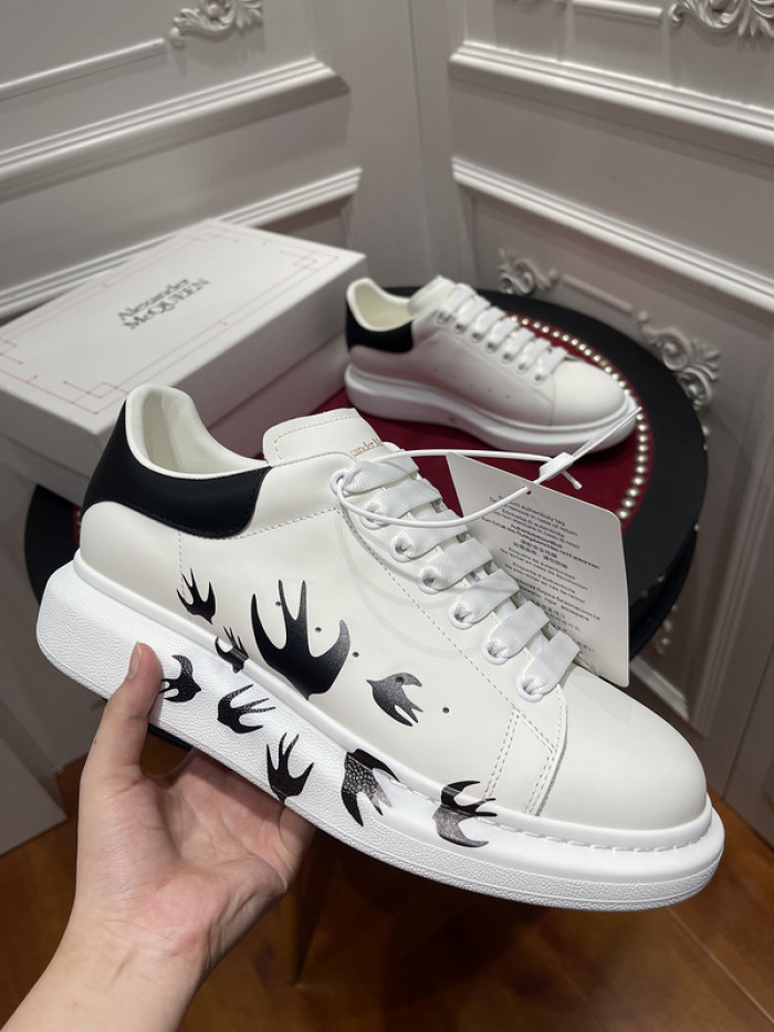 ALEX MCQU SNEAKER