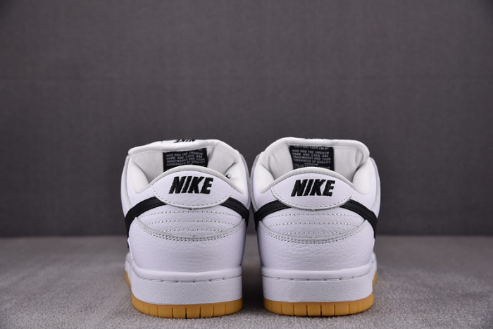 Nike Dunk SB Low Pro Iso “White Gum” CD2563-101
