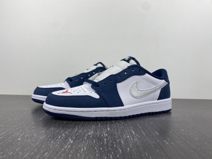 Air Jordan 1 Low SB Midnight Navy CJ7891-400