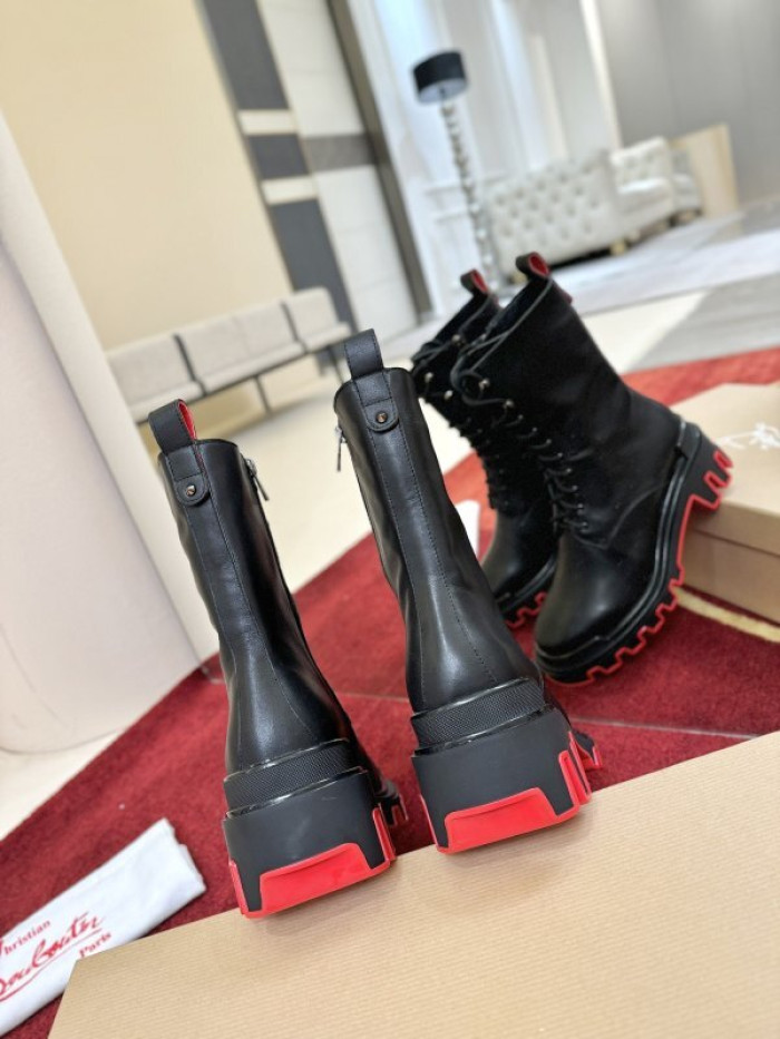 CL boots