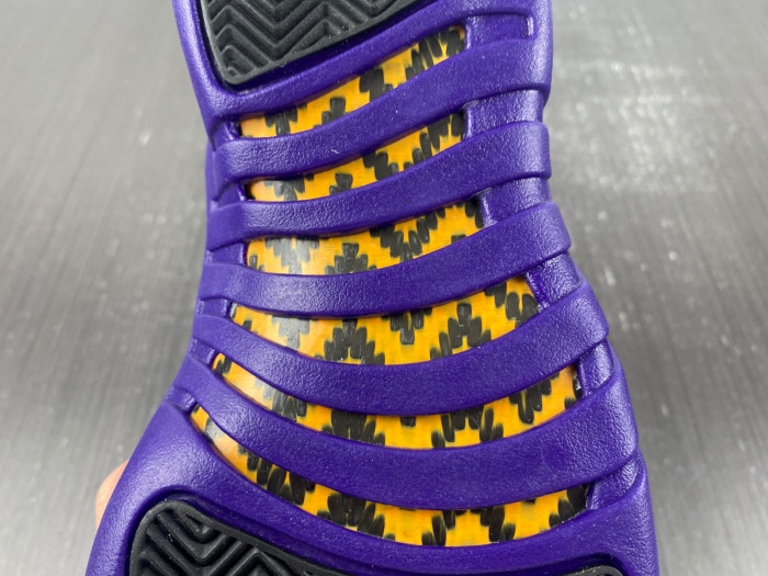 Air Jordan 12 “Field Purple” CT8013-057
