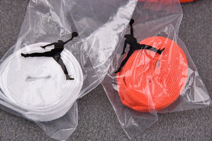 WMNS Air Jordan 1 Low OG "Starfish" CZ0775-801