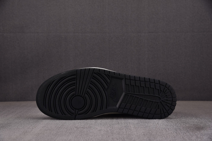 Air Jordan 1 Low OG “Mocha” CZ0790-102