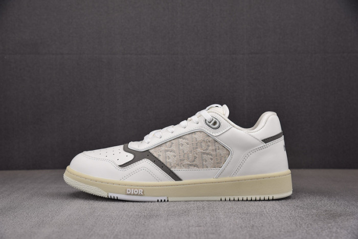 D10R B27 LOW SNEAKER