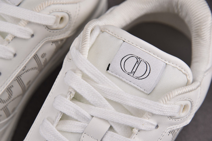 D10R B27 LOW SNEAKER