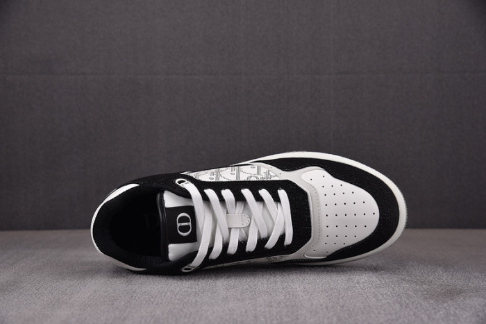 D10R B27 LOW SNEAKER