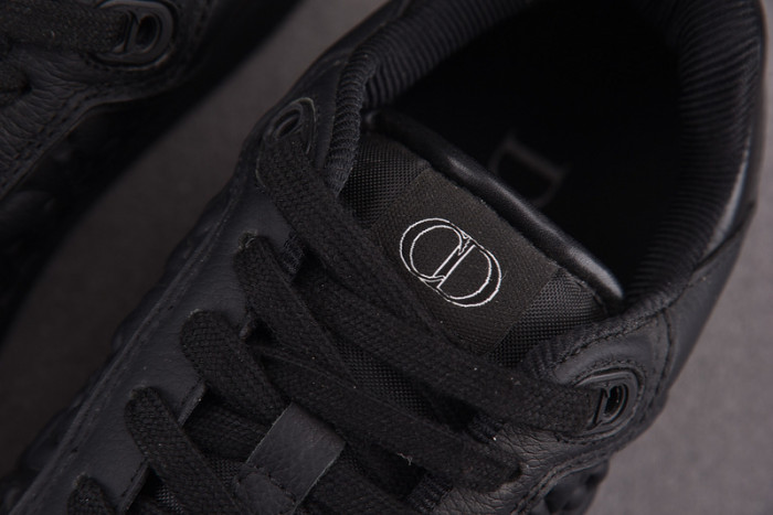 D10R B27 LOW SNEAKER