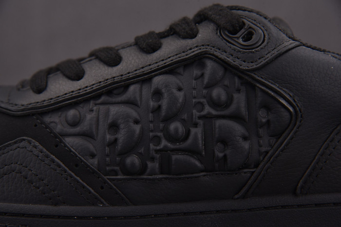 D10R B27 LOW SNEAKER