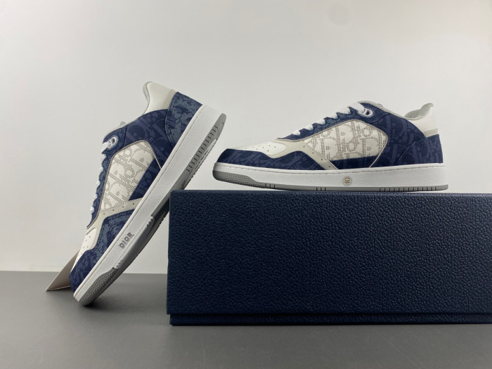 D10R B27 LOW SNEAKER