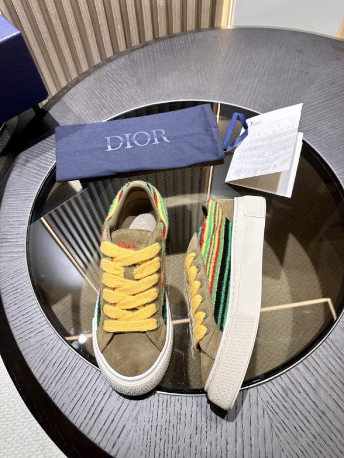 D10R SNEAKER