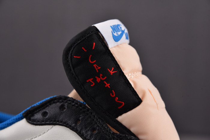 TRAVIS SCOTT X FRAGMENT X AIR JORDAN 1 LOW OG DM7866-140