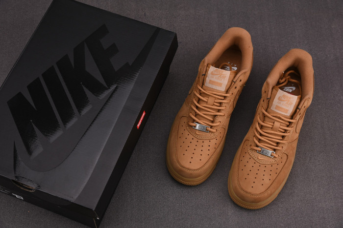 S*p reme x nike air force 1 low sp wheat*dn1555-200
