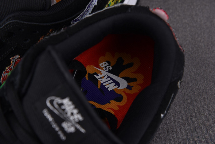 neckF**e x nike sb dunk low dq4488-001