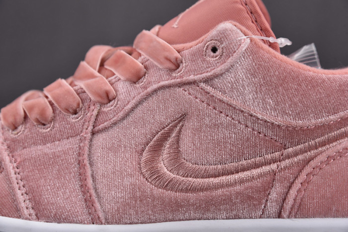 Air Jordan 1 Low“Pink Velvet” DQ8396-600