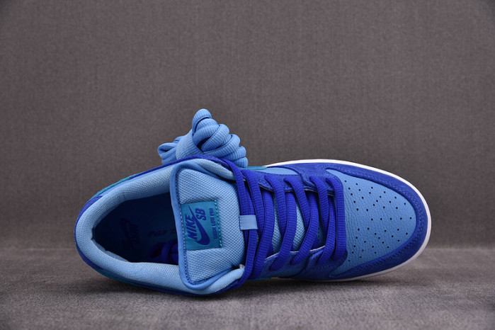 Nike SB Dunk Low Pro“Blue Raspberry” DM0807-400
