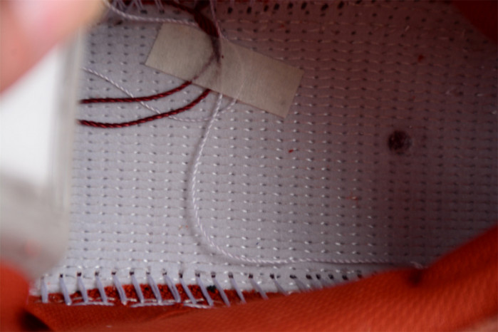 Nike SB Dunk Low “Mystic Red” DV5429-601