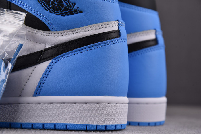Air Jordan 1 High OG University Blue DZ5485-400