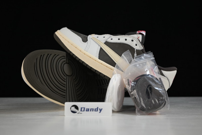 TRAVIS SCOTT X AIR JORDAN 1 LOW OG “REVERSE MOCHA”    DM7866-162