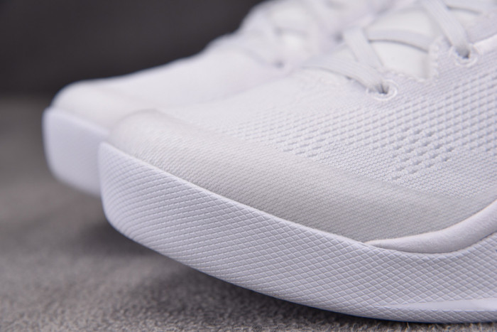 NIKE KOBE 8 PROTRO "TRIPLE WHITE" FJ9364-100