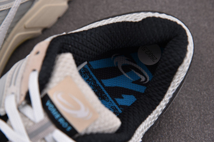 nike vomero 5 S*personic light bone black fn7649-110