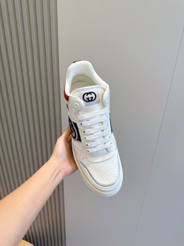 GUI SNEAKER