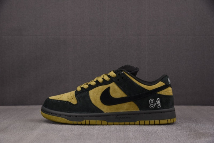 Nike SB Dunk Low Supr1m1 94 Camper Green HQ8487-300