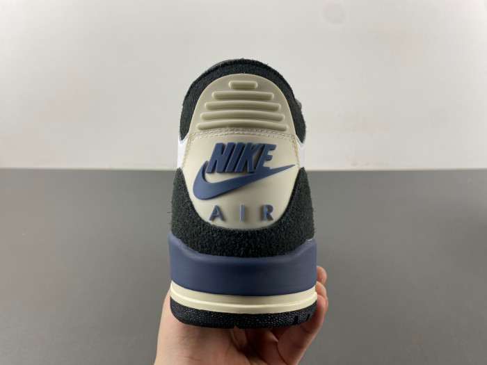 Air Jordan 3 OG SP “Diffused Blue” HV8571-100