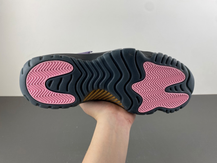 Air Jordan 11 Retro Mojave IO8961-553