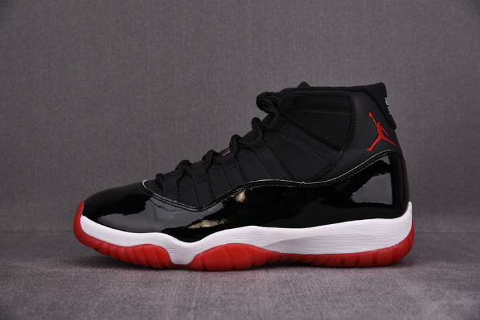AIR JORDAN 11 Retro Playoffs Bred (2019) 378037-061