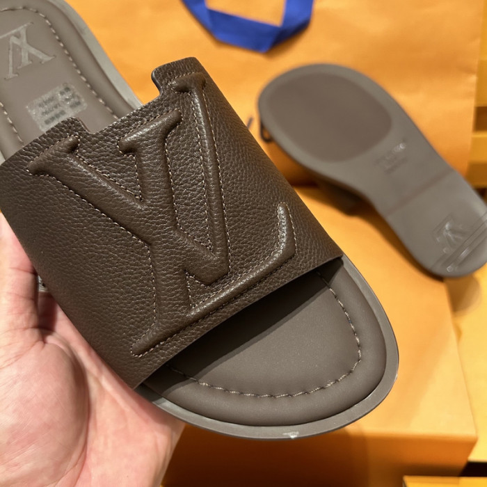 L0VT SANDAL