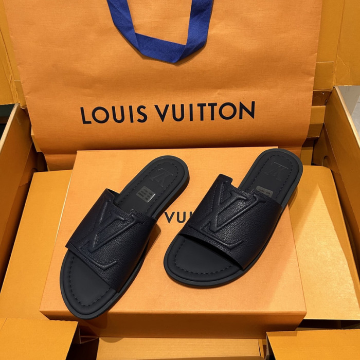 L0VT SANDAL