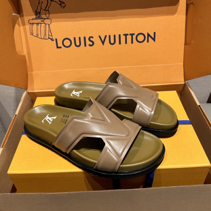 L0VT SANDAL
