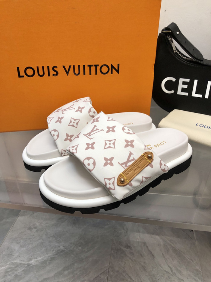 L0VT SANDAL