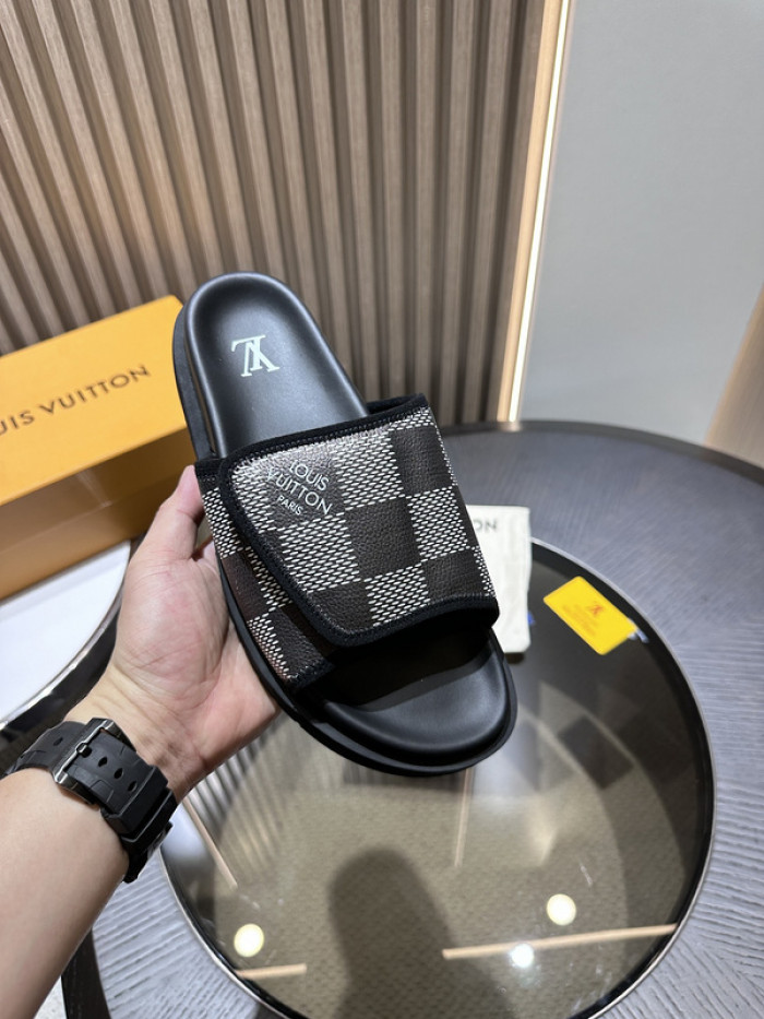 L0VT SANDAL