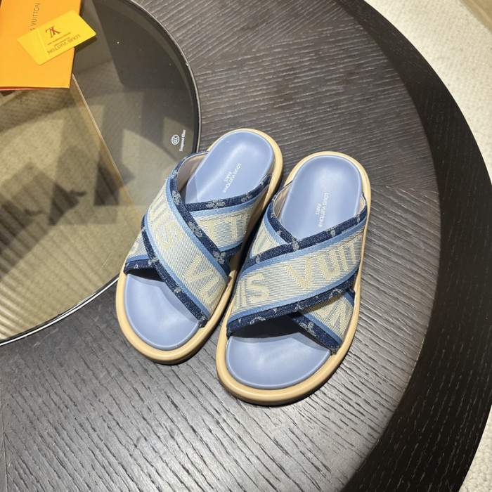 L0VT SANDAL