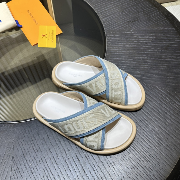 L0VT SANDAL