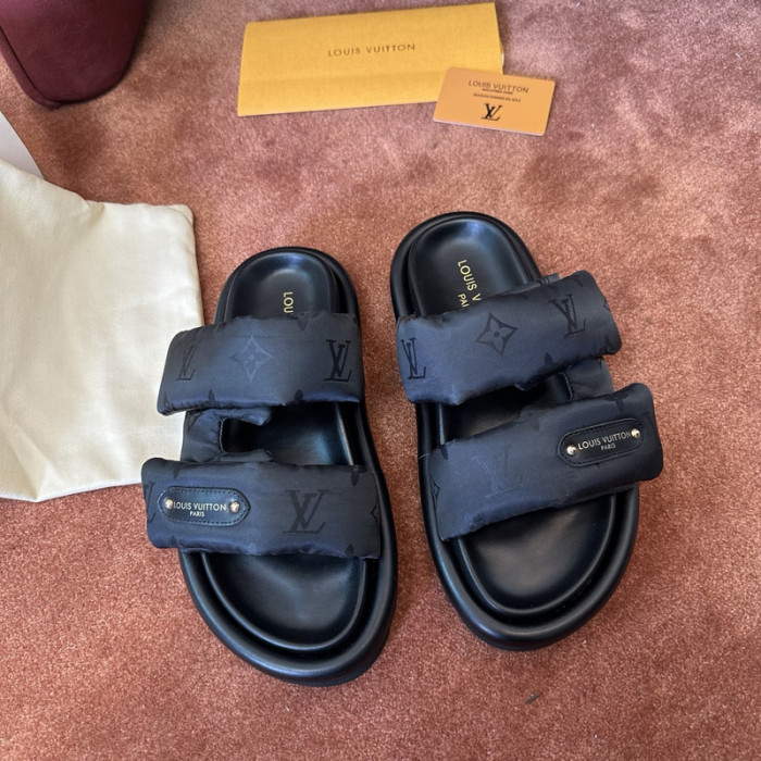 L0VT SANDAL